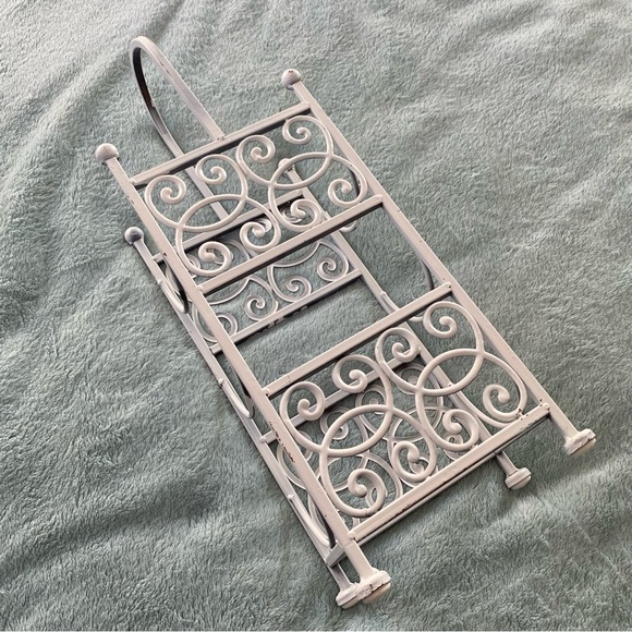 Metal Standing Wine Rack - Picture 3 of 7